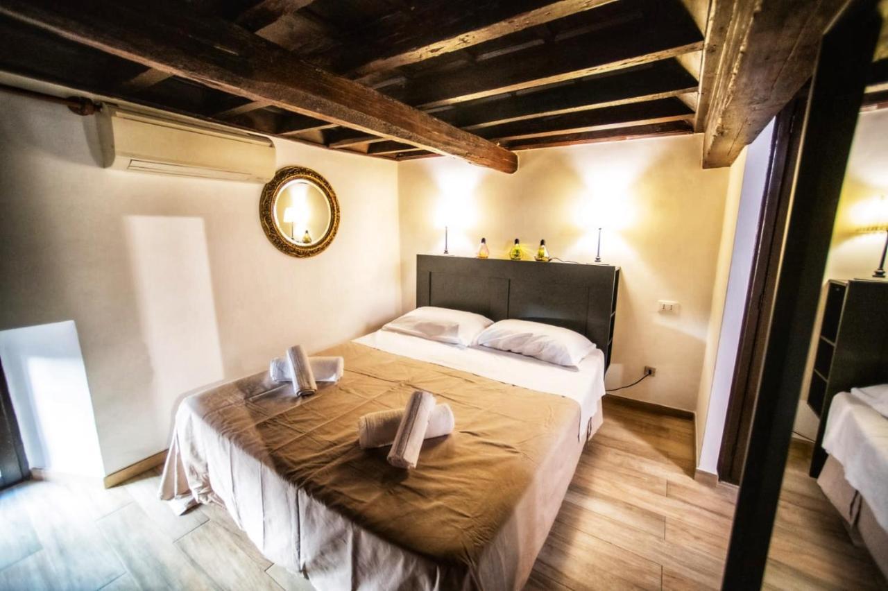 Appartamento Rione VI Loft Roma Esterno foto